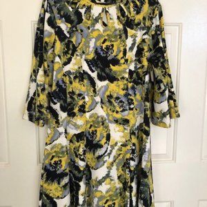 Women's Dress Size 16 Fit & Flare Bell Sleeves